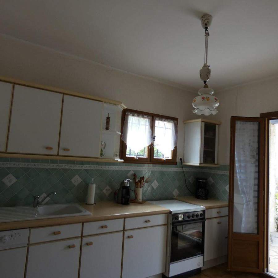 Large Spacious House In Fréjus Kültér fotó